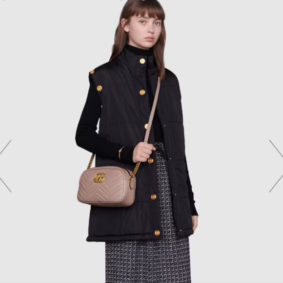 Gucci Marmont Matelassé Shoulder Bag - Small - Picture 8 of 13